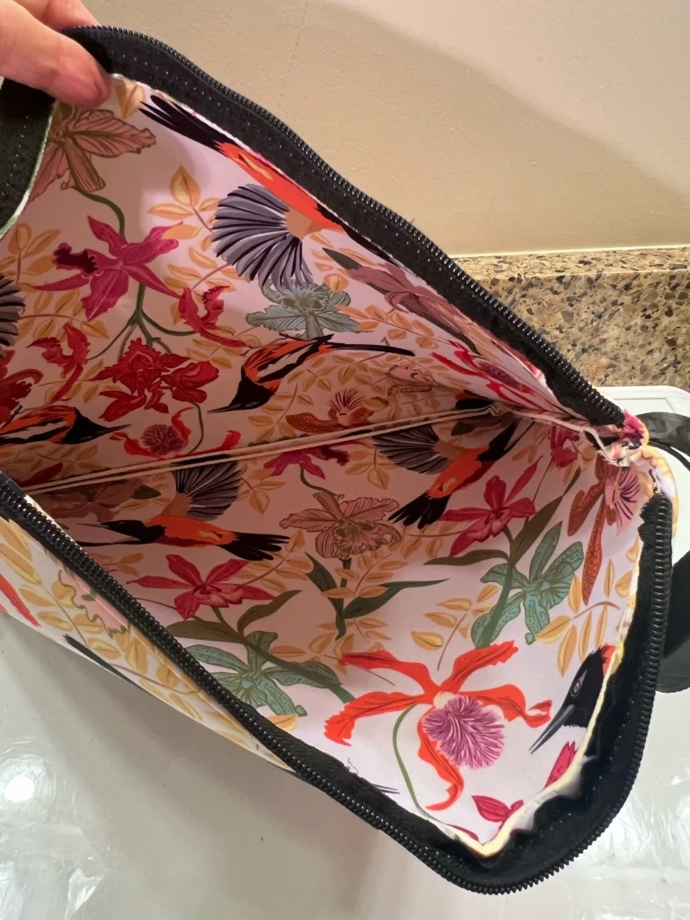 Popups Floral Computer Sleeve Bag Carrier Neoprene 11”x15” Zips Close